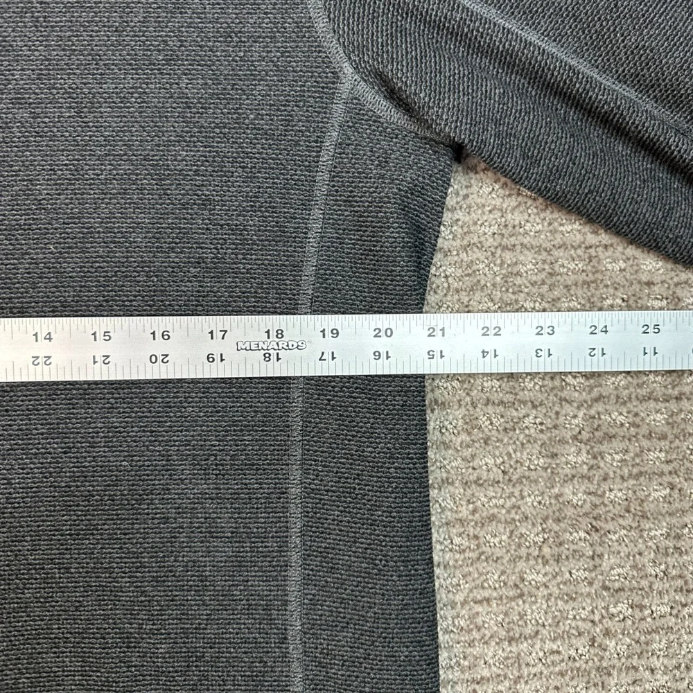 The North Face Mens Gray Waffle Knit Quarter Zip Fleece Pullover Sweater Medium